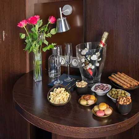 Du Parc Montparnasse 3* Paryż