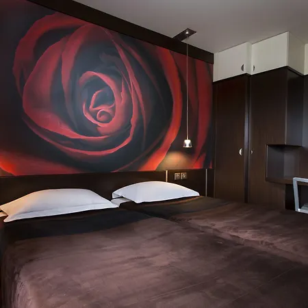 Du Parc Montparnasse Hotel Paryż