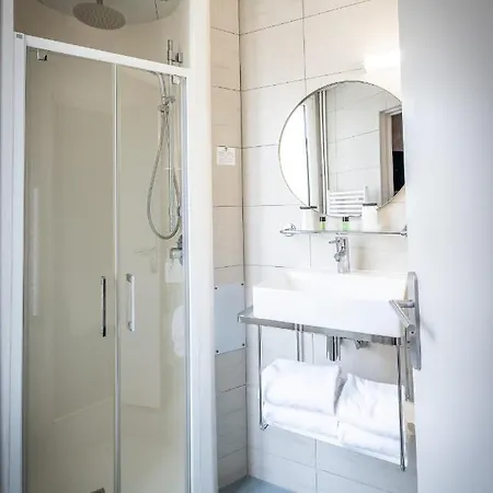 Du Parc Montparnasse