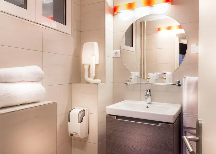 Du Parc Montparnasse 3*