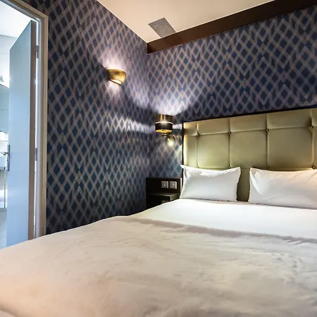 Du Parc Montparnasse Otel